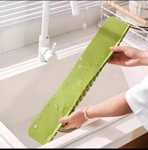 Premium Kitchen Sink Water Splash Guard